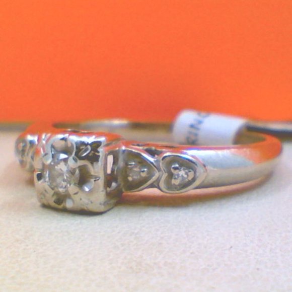 💛14K Vintage Diamond Heart Ring💛 - Picture 2 of 8